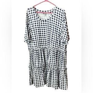 Plus Sz Avenue WM Plus 22/24 Blue And White Check Peplum Tiered Tunic